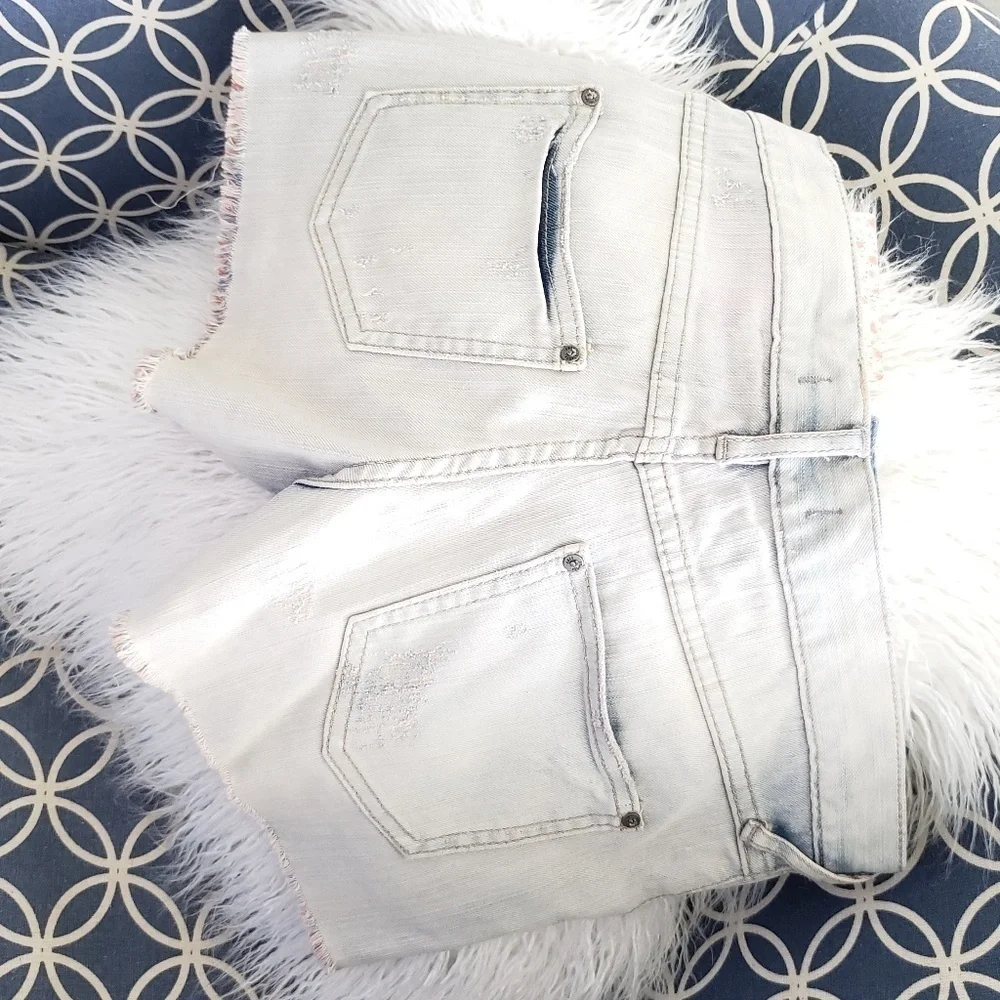 Free People Boho Jean shorts - Picture 2 of 8